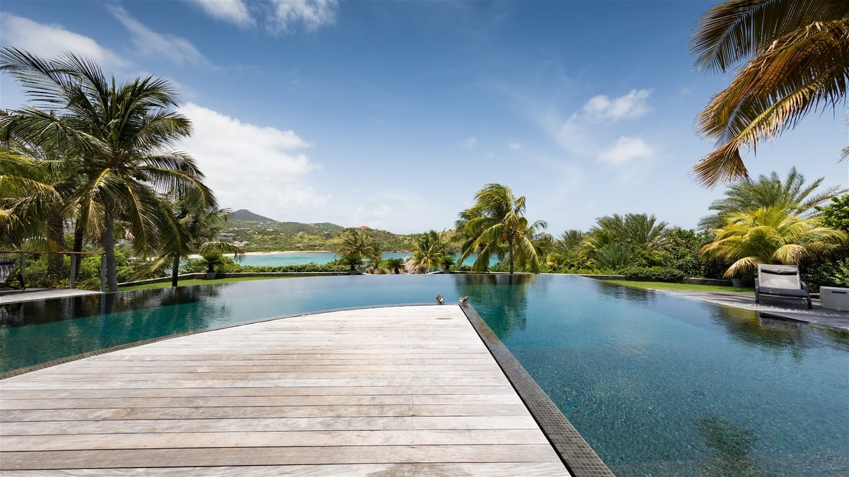 Pool & Terrace: Beautiful heated pool overlooking Petit Cul-de-Sac Bay. Large terrace with deckchair - Image 5