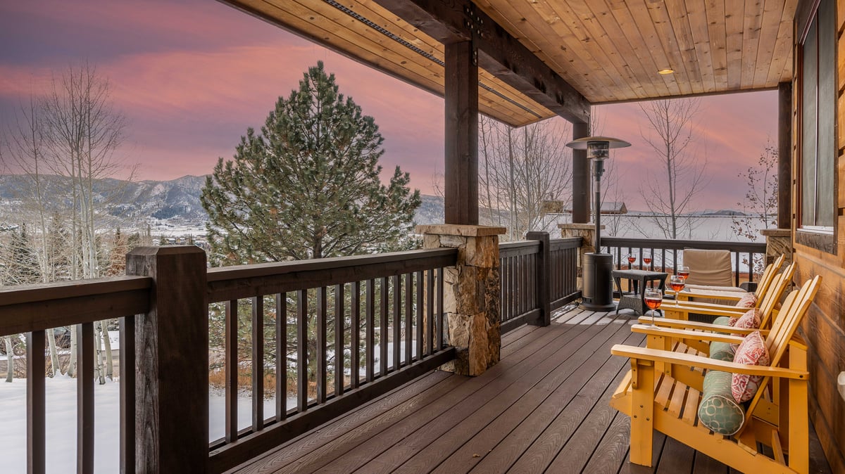Relax on the covered main level deck and stay warm with the heat lamp! - Image 4