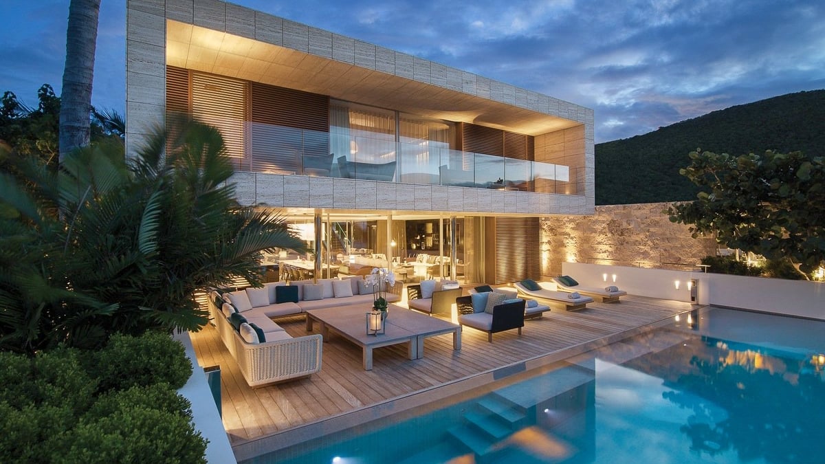 By Night: Modern and chic outdoor lightings.
  - Image 7