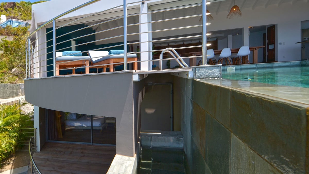 Terrace & Pool: The terrace has a magnificent view of the ocean. Pretty small swimming pool with ove - Image 7