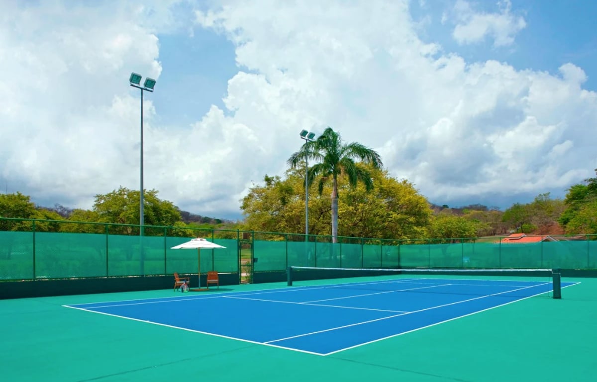Tennis Court - Image 30