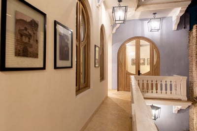 Luxury Villa Photo #28