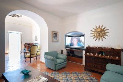 Luxury Villa Photo #31