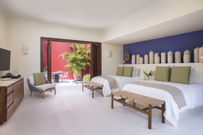 Luxury Villa Photo #43