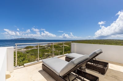 Luxury Villa Photo #8
