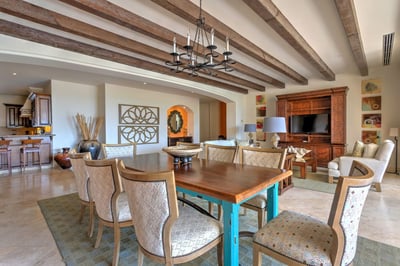 Luxury Villa Photo #9