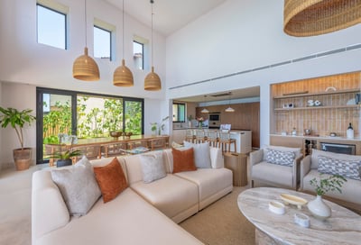 Luxury Villa Photo #23
