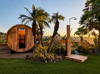 Luxury Villa Photo #17