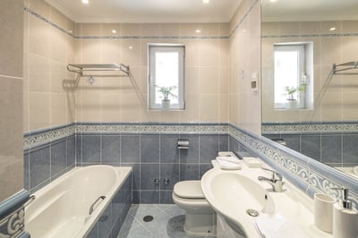 Luxury Villa Photo #18