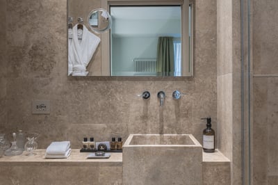 Luxury Villa Photo #11