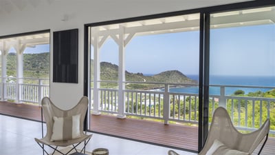 Luxury Villa Photo #9