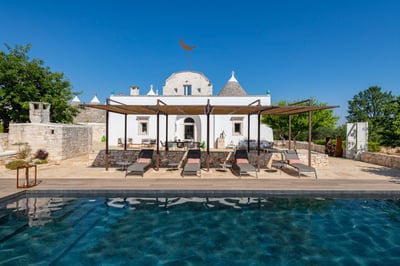 Luxury Villa Photo #7