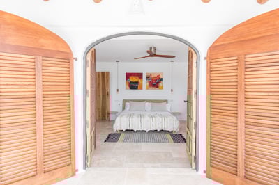 Luxury Villa Photo #45