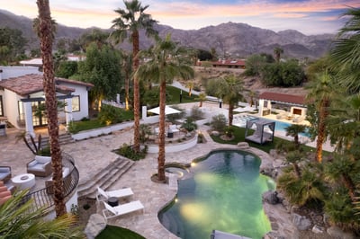 Luxury Villa Photo #16