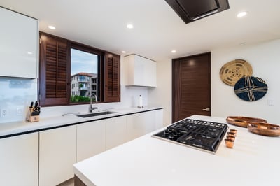Luxury Villa Photo #16