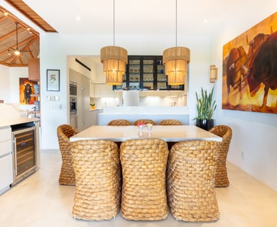 Luxury Villa Photo #14