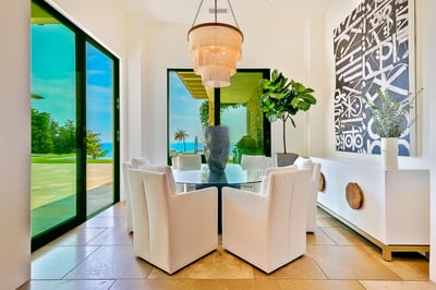 Luxury Villa Photo #33