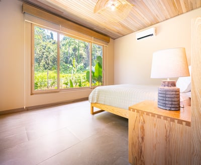 Luxury Villa Photo #30