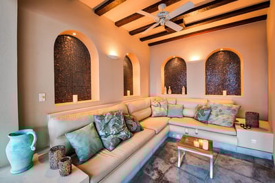 Luxury Villa Photo #19