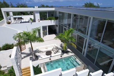 Luxury Villa Photo #12