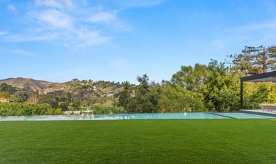 Luxury Villa Photo #7