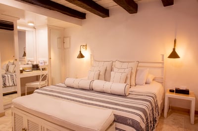 Luxury Villa Photo #47