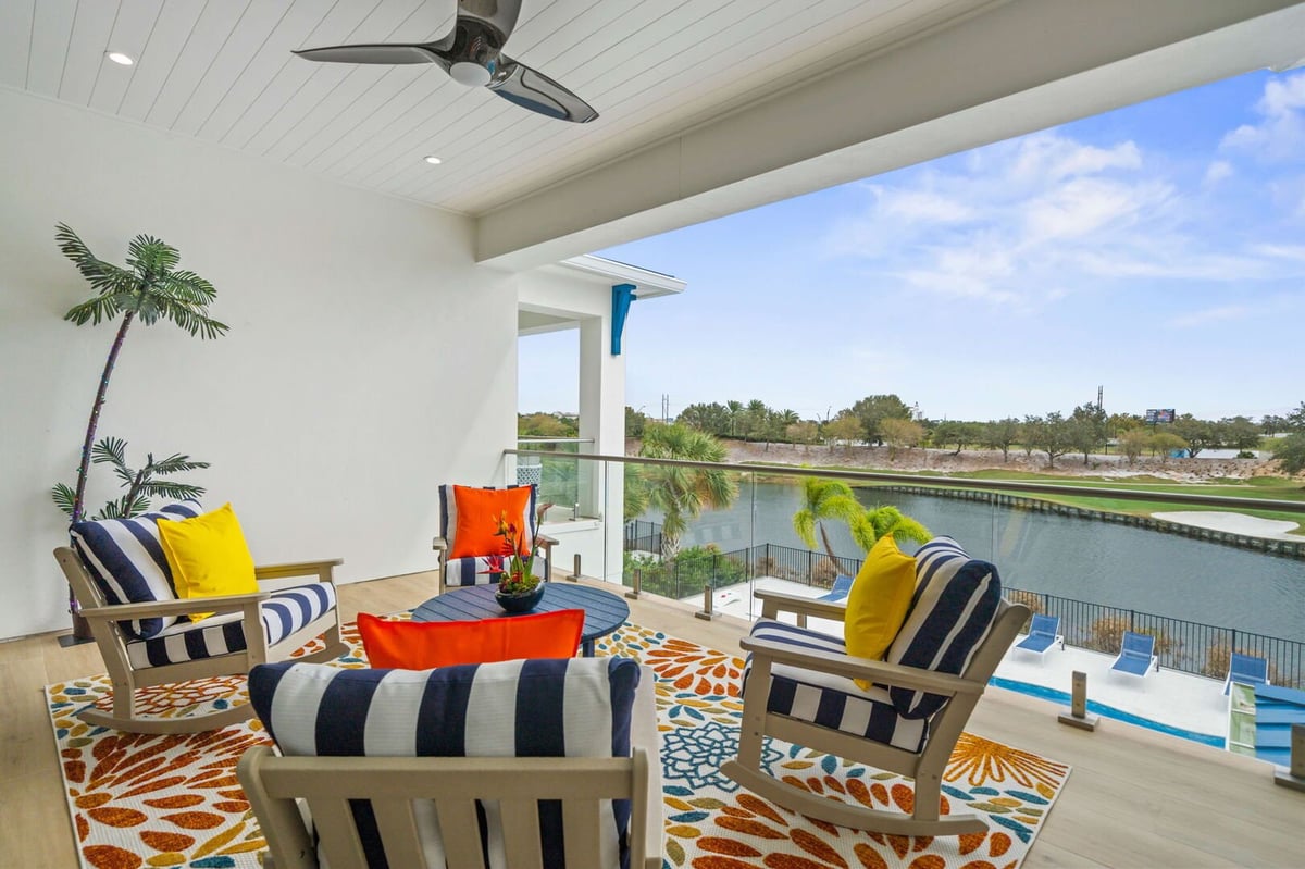 Seaside Serenity Lodge