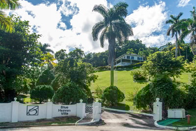 Luxury Villa Photo #10