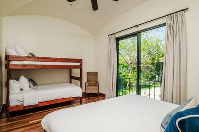 #5. Upstairs, the perfect room for teenagers!