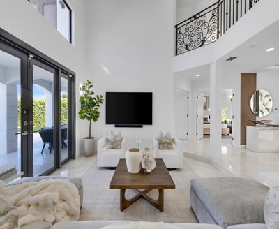 Luxury Villa Photo #31
