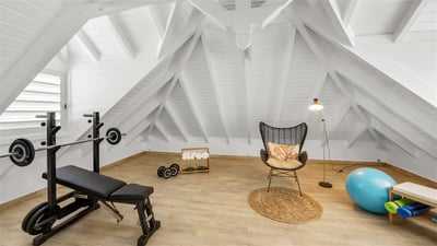 Mezzanine: Up to the living area.