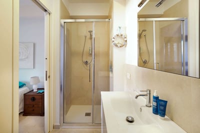 Luxury Villa Photo #45