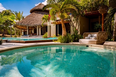 Luxury Villa Photo #10