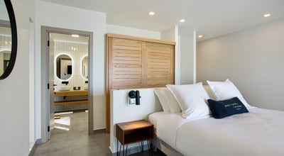 Luxury Villa Photo #14