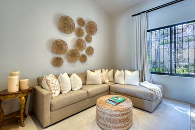 Luxury Villa Photo #33