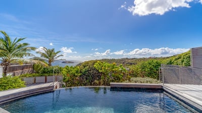 Luxury Villa Photo #10