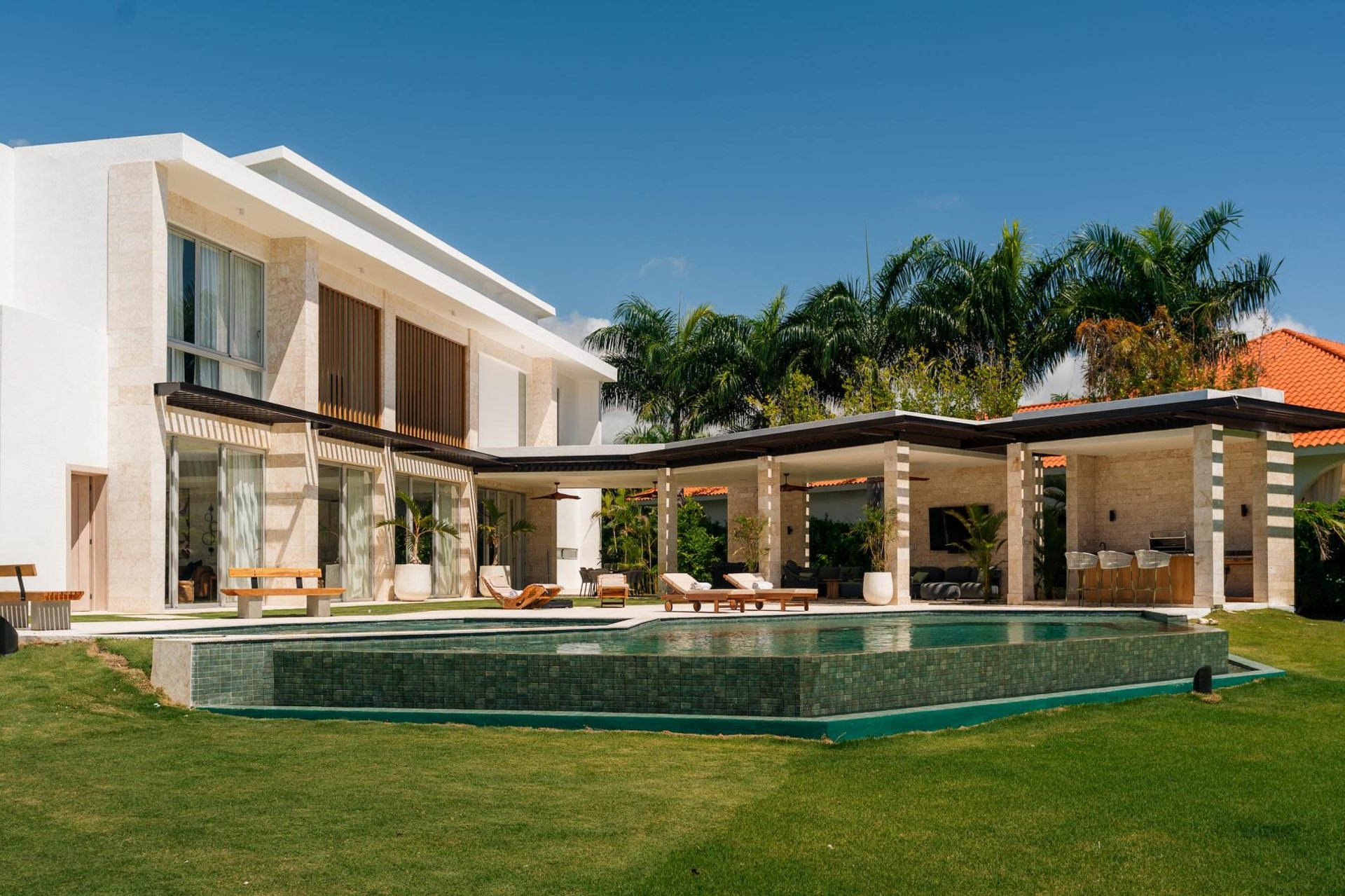 Hacienda C14 - 1