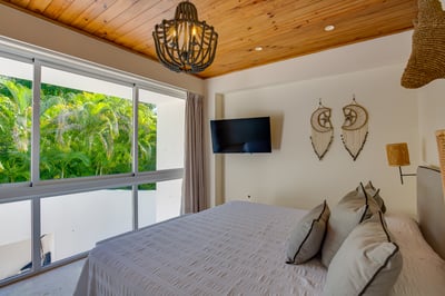 Luxury Villa Photo #60