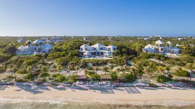 Luxury Villa Photo #2