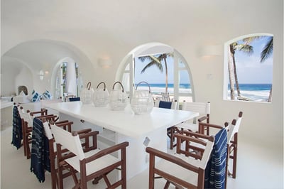 Luxury Villa Photo #12