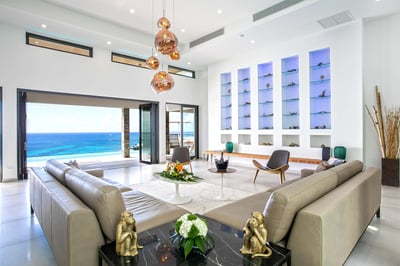 Luxury Villa Photo #23