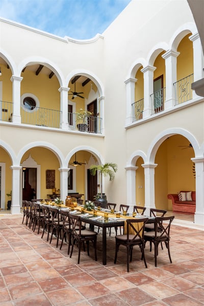 Luxury Villa Photo #13