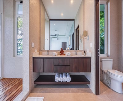 Luxury Villa Photo #29