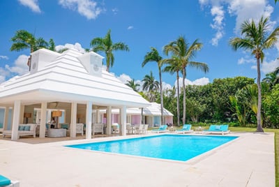 Luxury Villa Photo #2