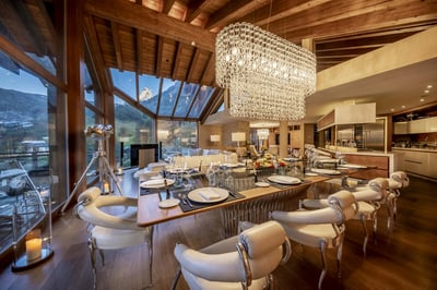 Luxury Villa Photo #5