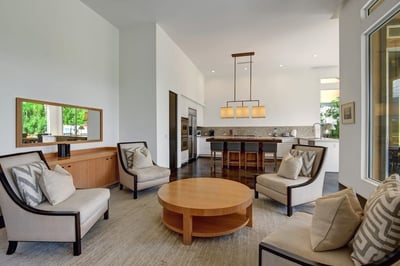 Luxury Villa Photo #15