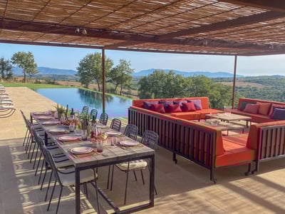 Luxury Villa Photo #13