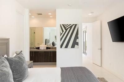 Luxury Villa Photo #51
