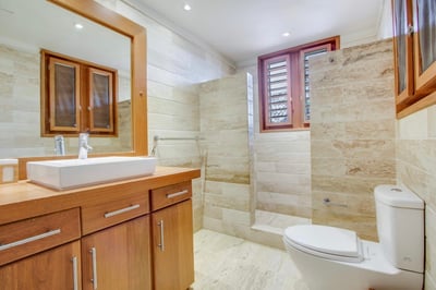 Luxury Villa Photo #38