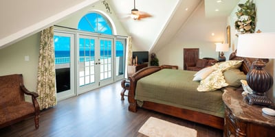 Luxury Villa Photo #21